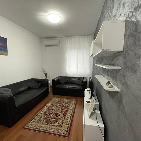Apartament Nich Мангалія Екстер'єр фото