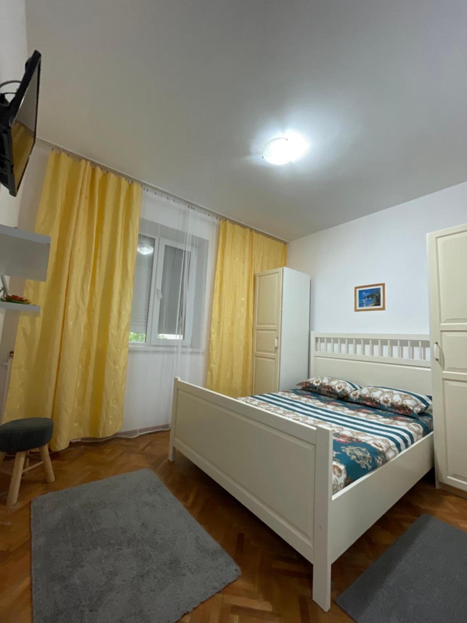 Apartament Nich Мангалія Екстер'єр фото